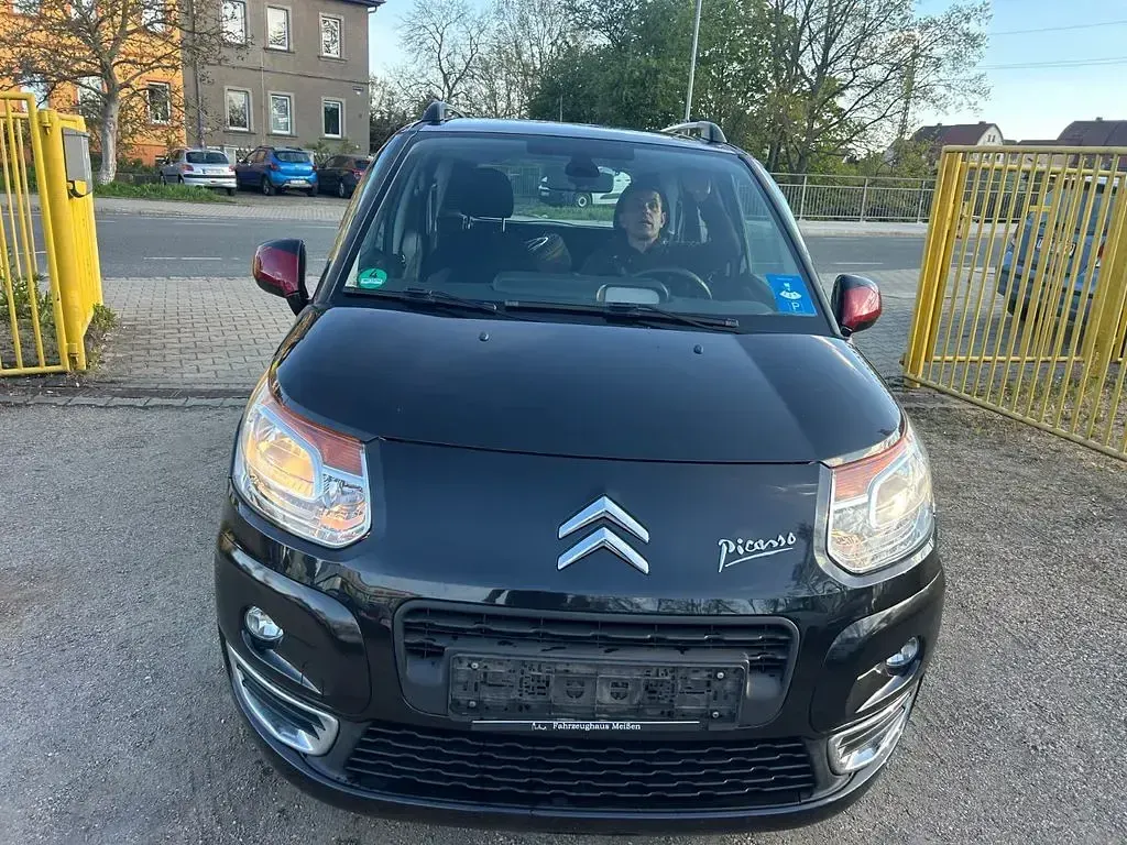 Gebraucht Citroën C3 Picasso SELECTION 92 PS (67 kW) 2011 Braun Van / Kleinbus