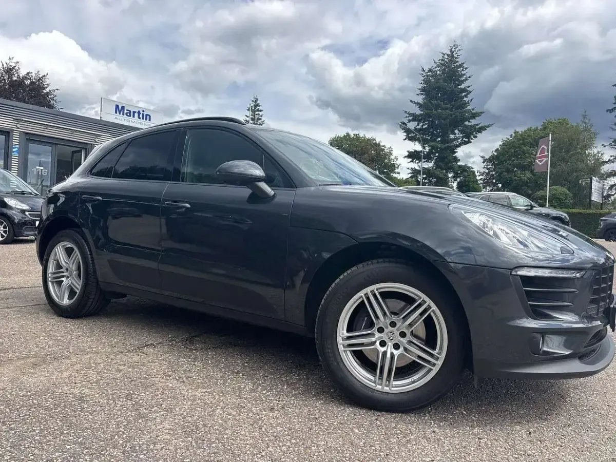 Gebraucht Porsche Macan 252 PS (185 kW) 2017 Grau SUV