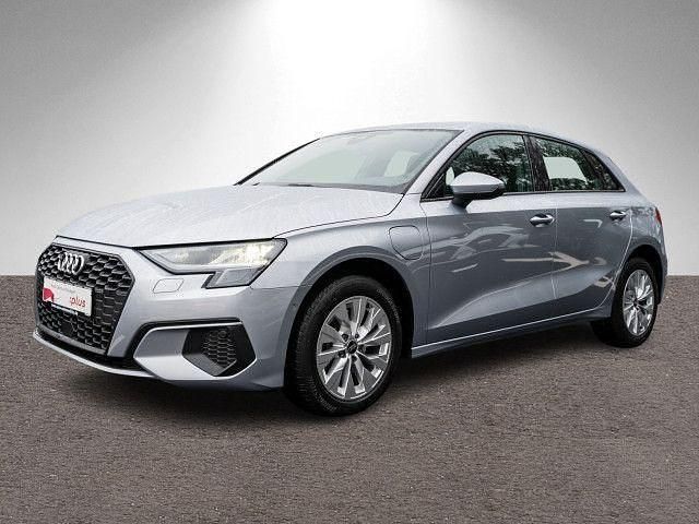 Gebraucht Audi A3 Performance 204 PS (150 kW) 2022 Silber Limousine