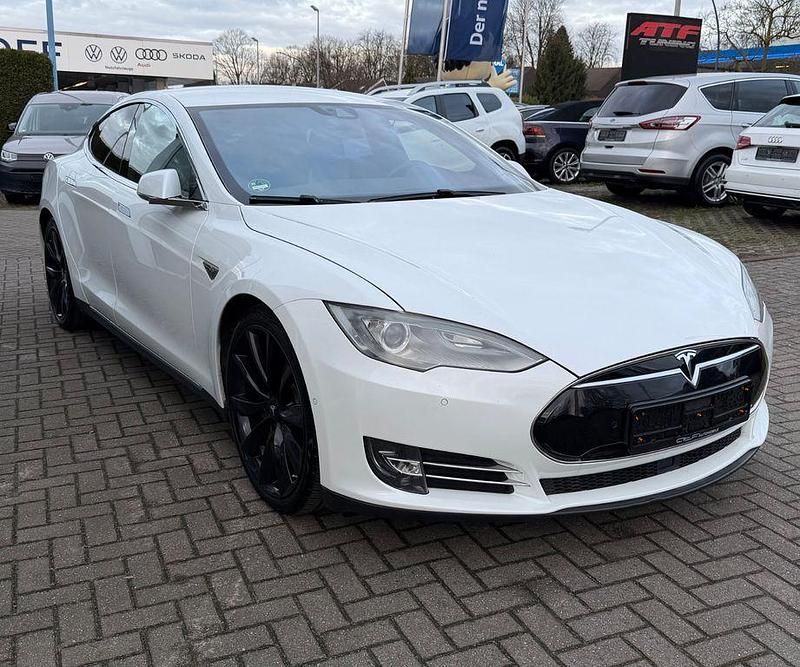 Gebraucht Tesla Model S Performance 309 kW (421 PS) 2015 Weiß Kleinwagen