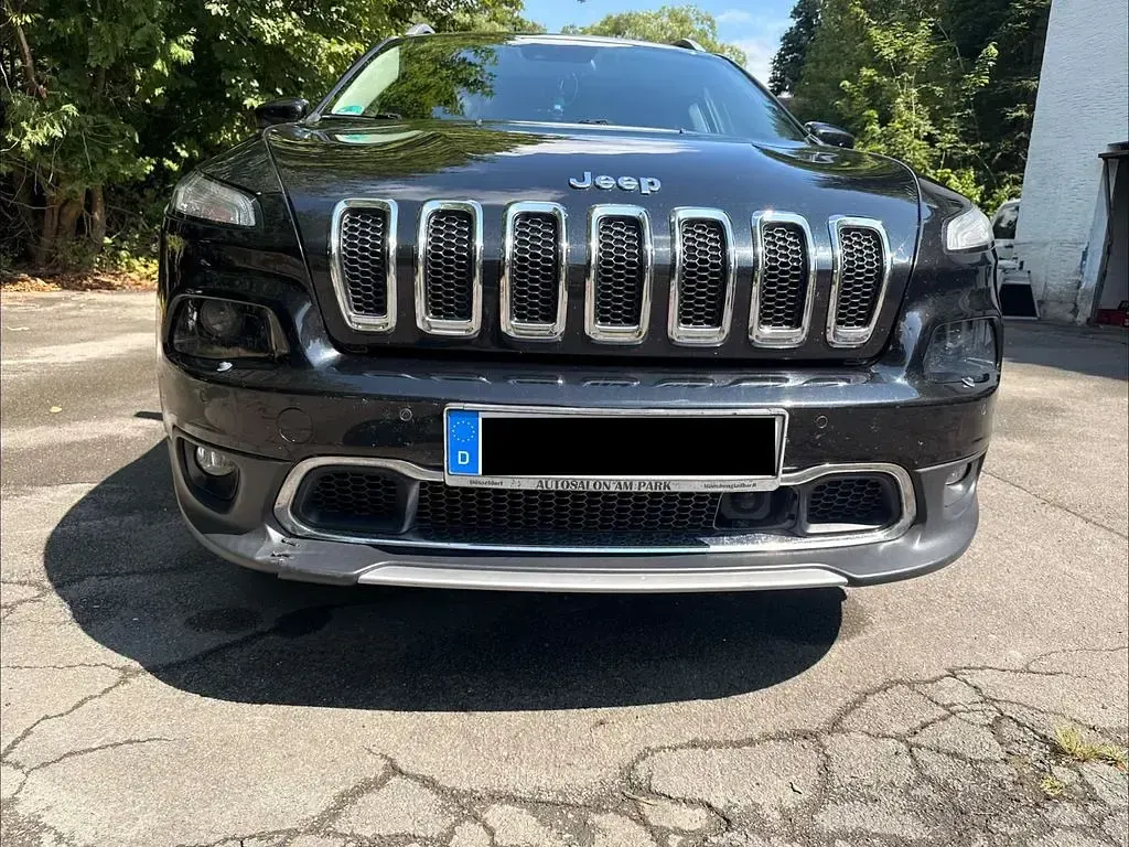 Gebraucht Jeep Cherokee 170 PS (125 kW) 2014 Schwarz SUV