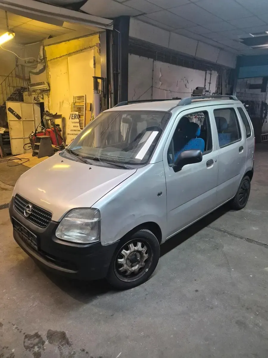 Occasion Opel Agila 57 ch (41 kW) 2002 Argent Monospace