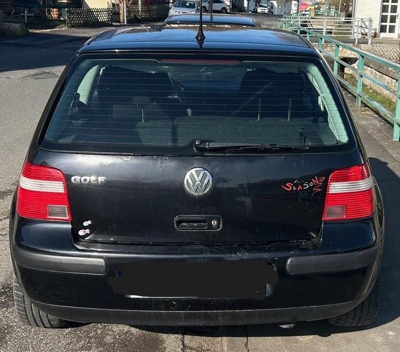 Gebraucht VW Golf IV 75 PS (55 kW) 2003 Schwarz Kleinwagen