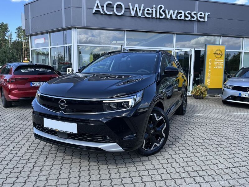 Diamant schwarz metallic Gebraucht 2024 Opel Grandland X Ultimate SUV | 33.990 € - Bild 1/4