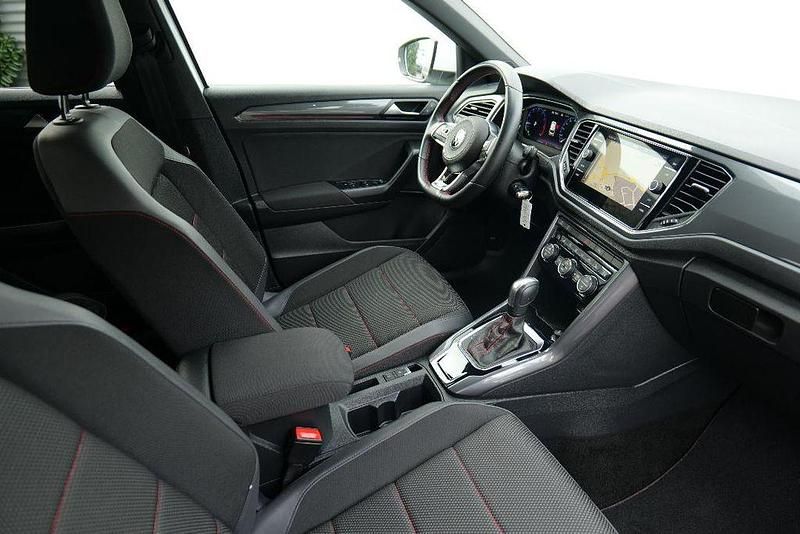 Gebraucht VW T-Roc Sportline 150 PS (110 kW) 2022 Pure white SUV