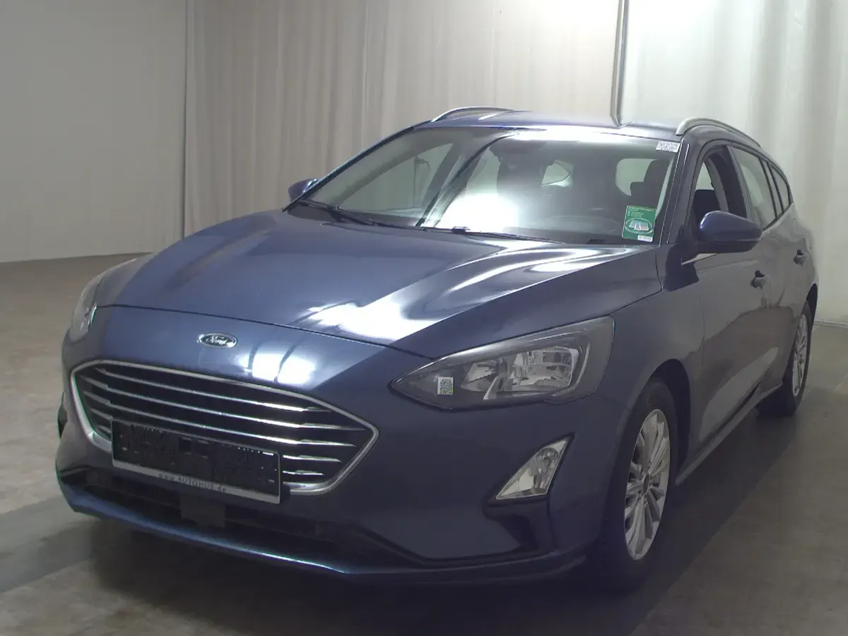 Gebraucht Ford Focus Titanium 125 PS (91 kW) 2021 Blau Limousine