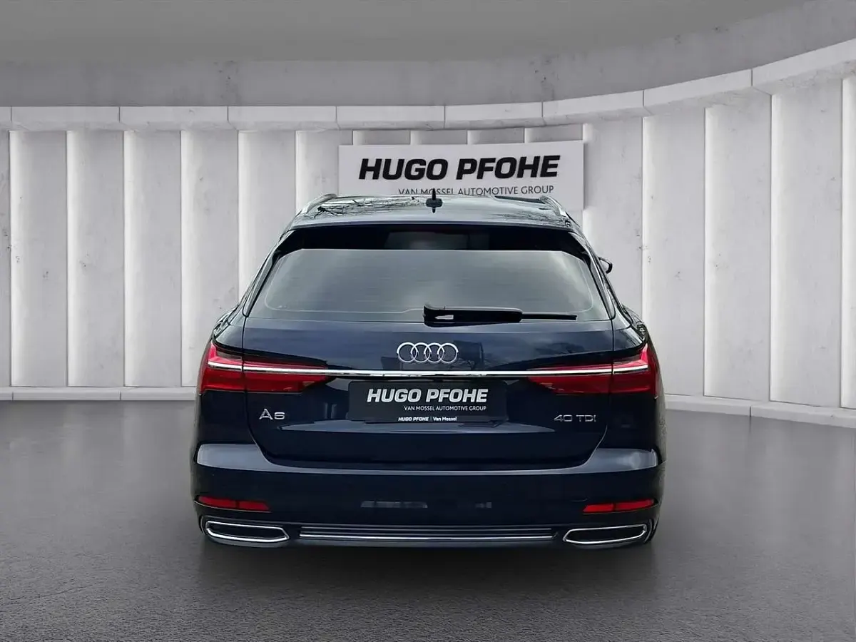 Gebraucht Audi A6 Sport 204 PS (150 kW) 2022 Firmamentblau metallic Kombi