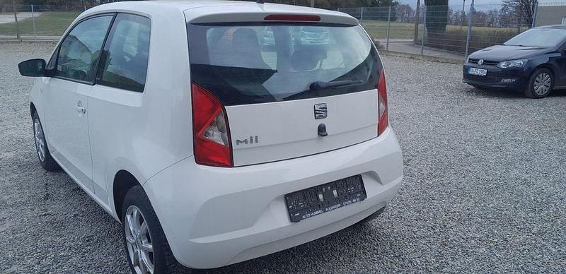 Gebraucht Seat Mii I-Tech 75 PS (55 kW) 2015 Weiß Kleinwagen