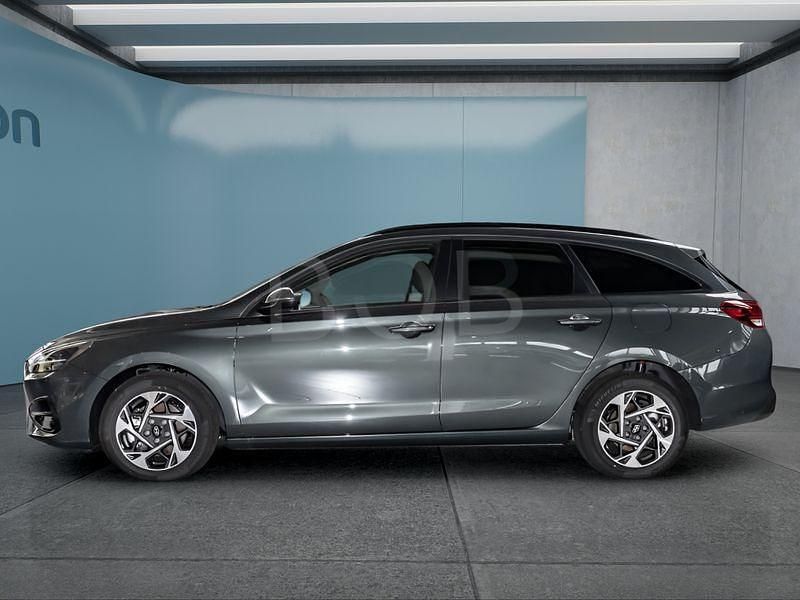 Gebraucht Hyundai i30 101 PS (74 kW) 2025 Grün Kombi