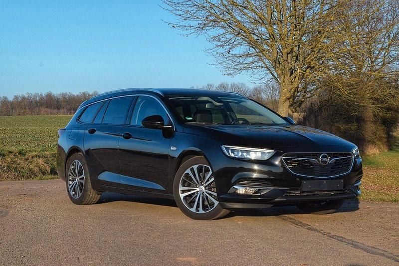 Gebraucht Opel Insignia 170 PS (125 kW) 2020 Schwarz Limousine