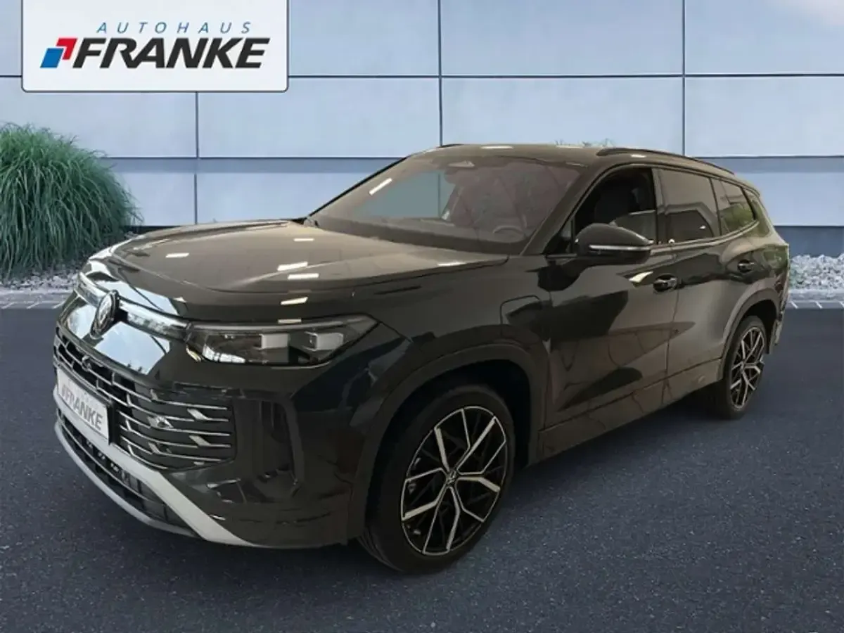 Neu VW Tayron Elegance 177 PS (130 kW) 2026 Grau SUV