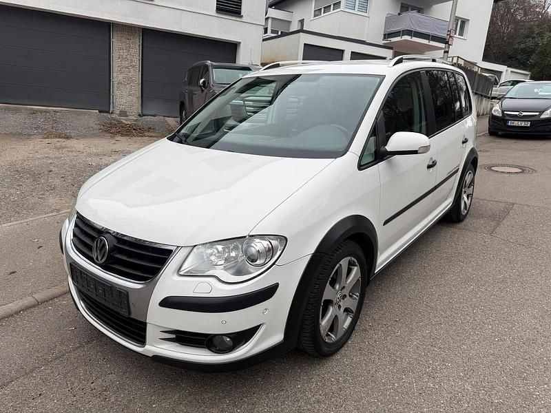 Gebraucht VW Touran Cross 170 PS (125 kW) 2008 Weiß Van / Kleinbus