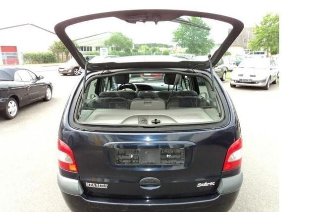 Gebraucht Renault Scénic 107 PS (78 kW) 2000 Blau metallic Van / Kleinbus