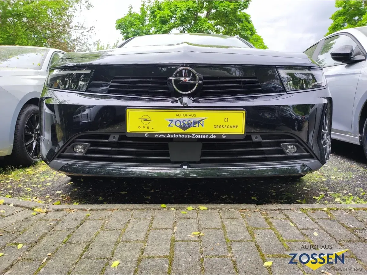 Gebraucht Opel Astra Elegance 131 PS (96 kW) 2024 Schwarz Kleinwagen