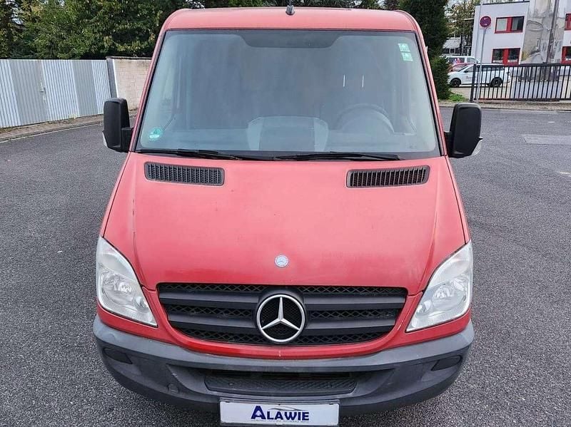 Gebraucht Mercedes Sprinter 129 PS (94 kW) 2008 Rubinrot 88 Van