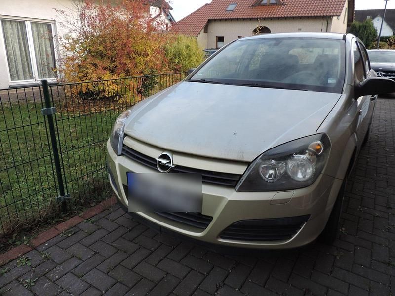 Gold Gebraucht 2004 Opel Astra Kleinwagen | 2.700 € (Fairer Preis) - Bild 1/4