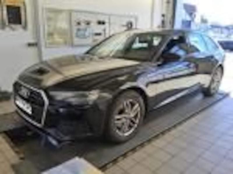 Gebraucht Audi A6 Ambiente 204 PS (150 kW) 2023 Brillantschwarz Kombi