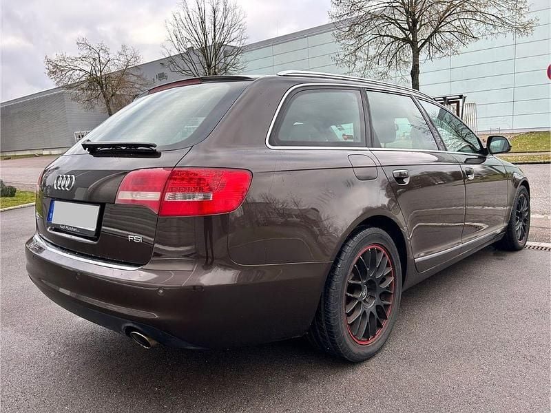 Gebraucht Audi A6 Sport 190 PS (139 kW) 2011 Braun Kombi