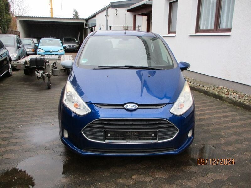 Gebraucht Ford B-MAX SYNC Edition 101 PS (74 kW) 2014 Blau Van / Kleinbus
