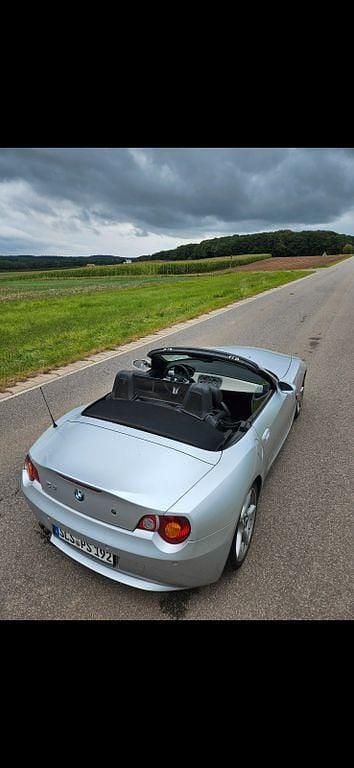 Gebraucht BMW Z4 Sport Line 192 PS (141 kW) 2003 Silber Cabrio