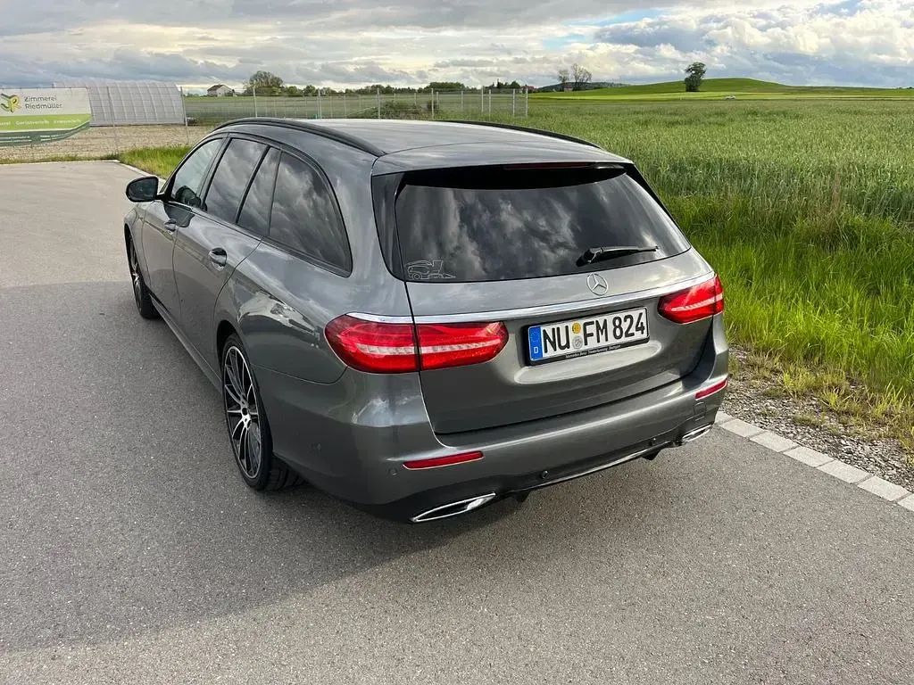 Gebraucht Mercedes E400 340 PS (250 kW) 2018 Grau Limousine