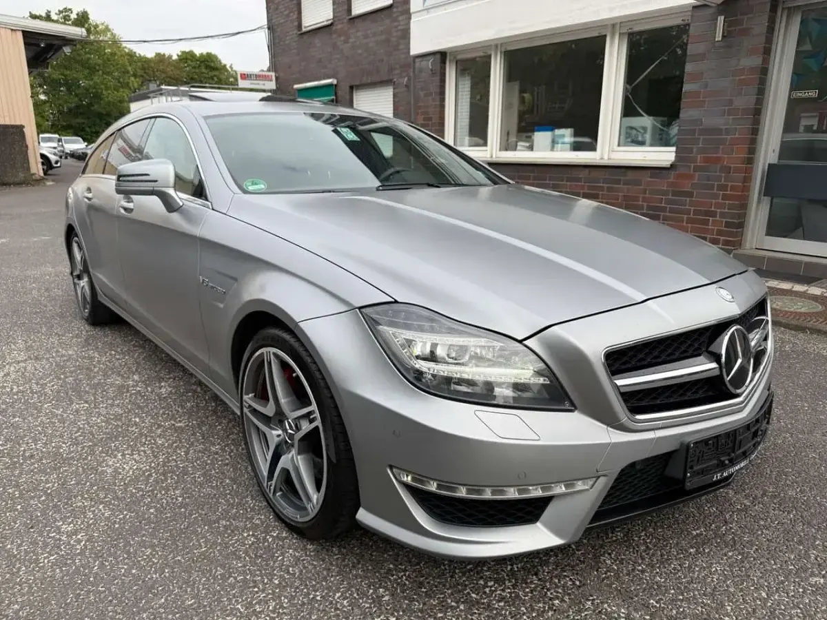 Gebraucht Mercedes CLS63 AMG AMG 585 PS (430 kW) 2013 Grau Coupé