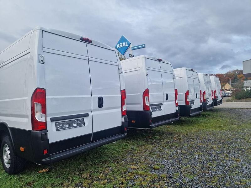 Gebraucht Citroën Jumper 140 PS (102 kW) 2022 Weiß Van / Kleinbus