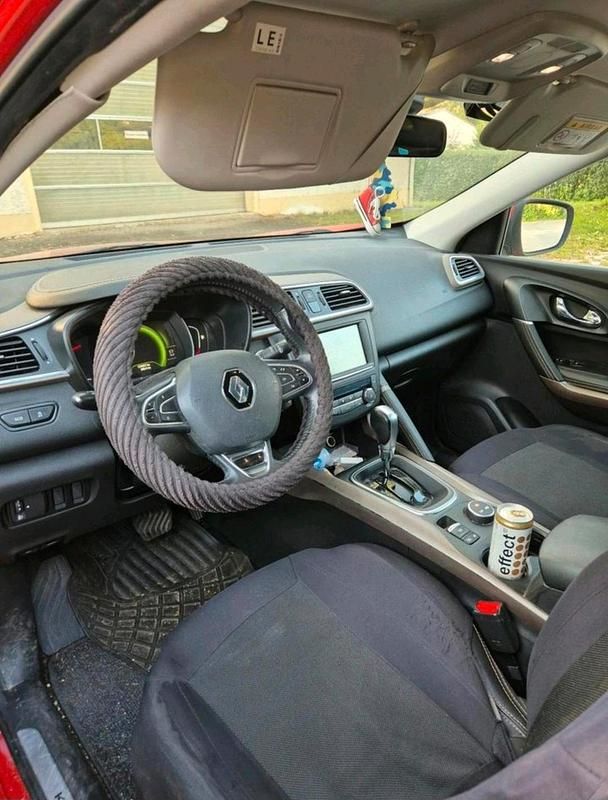 Gebraucht Renault Kadjar 110 PS (80 kW) 2016 Rot SUV