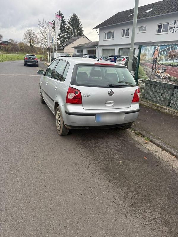 Gebraucht VW Polo 75 PS (55 kW) 2002 Silber Limousine