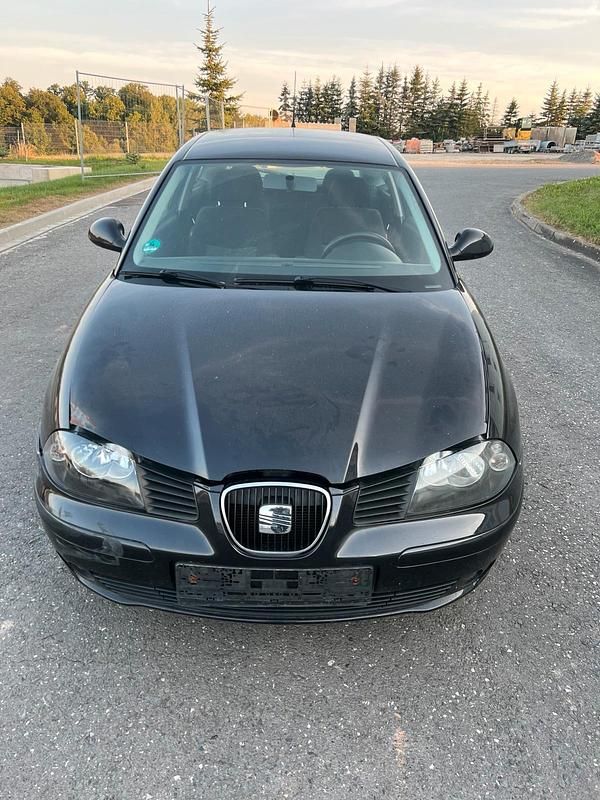 Schwarz Gebraucht 2006 Seat Ibiza Kleinwagen | 500 € (Guter Preis) - Bild 1/4