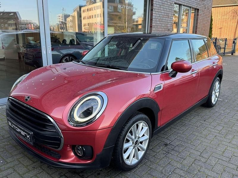 Indian red metallic (metallic) Gebraucht 2022 Mini One Clubman Classic Kombi | 19.900 € (Etwas zu teuer) - Bild 1/4
