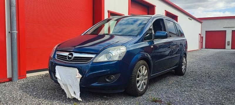Blau Gebraucht 2011 Opel Zafira Innovation Van / Kleinbus | 4.149 € (Superpreis) - Bild 1/4