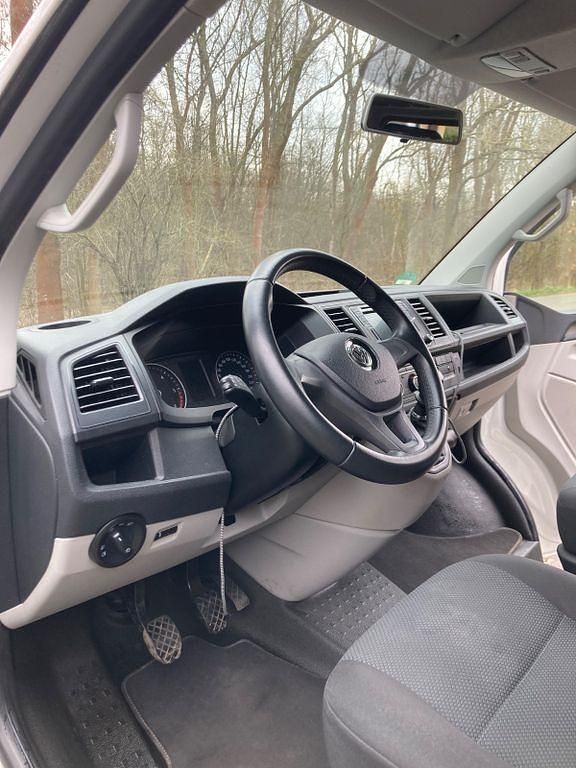 Second-hand VW T6 150 CP (110 kW) 2017 Alb Van