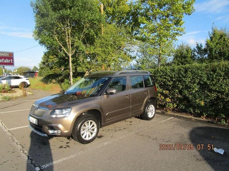Braun Gebraucht 2016 Skoda Yeti Ambition SUV | 12.300 € (Fairer Preis) - Bild 1/4
