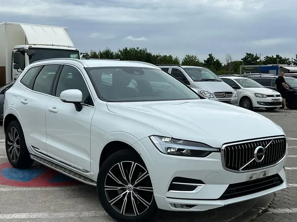 Gebraucht Volvo XC60 Inscription 197 PS (144 kW) 2020 Weiß SUV