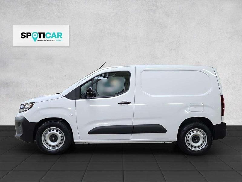 Neu Opel Combo-e Life Basis 100 kW (136 PS) 2025 Weiß Van / Kleinbus