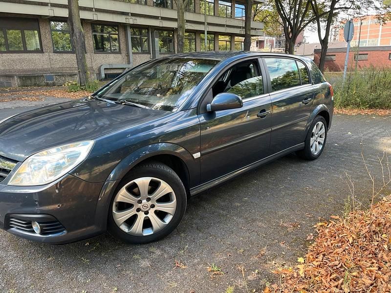 Grau Gebraucht 2008 Opel Signum Kombi | 1.800 € (Fairer Preis) - Bild 1/4