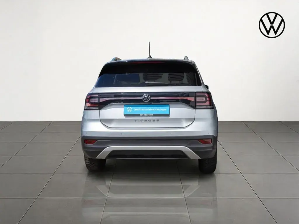 Gebraucht VW T-Cross Style 110 PS (80 kW) 2022 Silber SUV