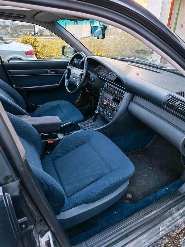 Usata Audi 100 150 CV (110 kW) 1994 Blu Berlina