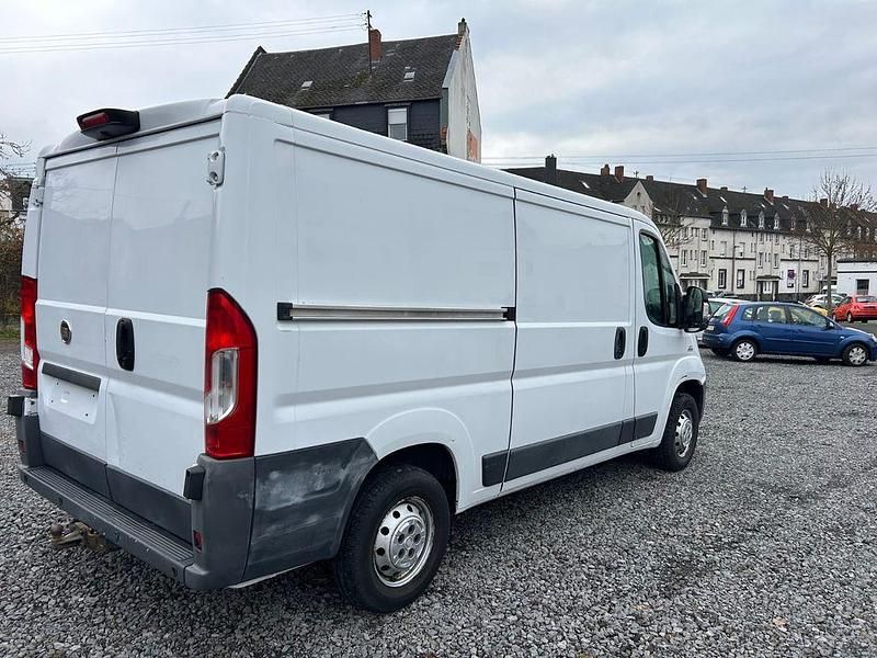 Gebraucht Fiat Ducato 131 PS (96 kW) 2015 Weiß Van
