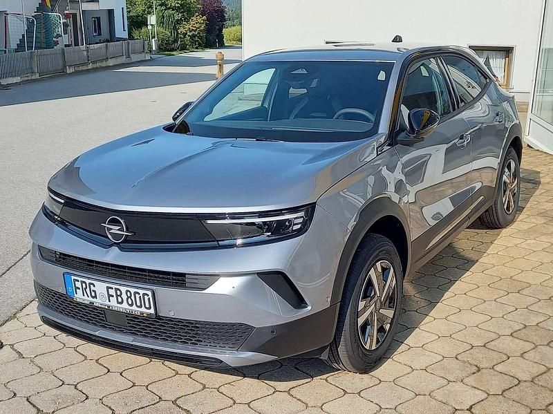 Neu Opel Mokka 131 PS (96 kW) 2025 Kobaltgrau SUV