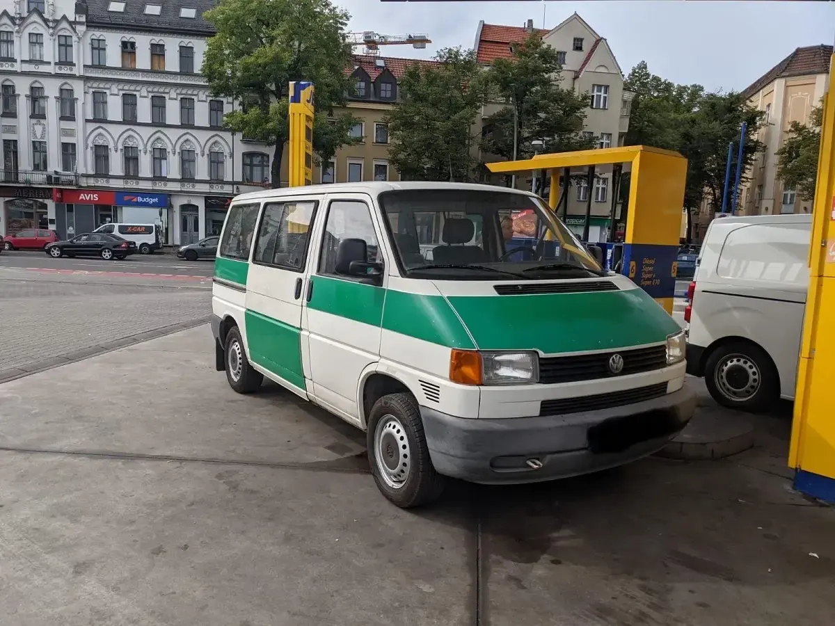 Gebraucht VW Multivan 116 PS (85 kW) 1998 Weiß Van / Kleinbus