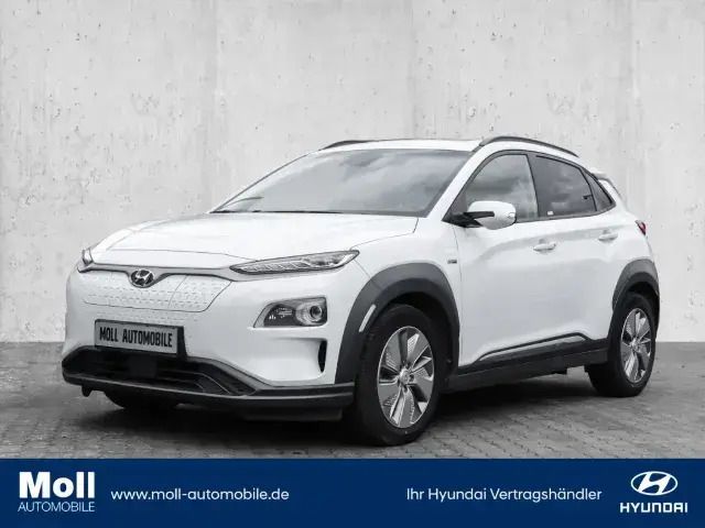 Weiß Gebraucht 2021 Hyundai Kona Style SUV | 23.900 € (Fairer Preis) - Bild 1/4
