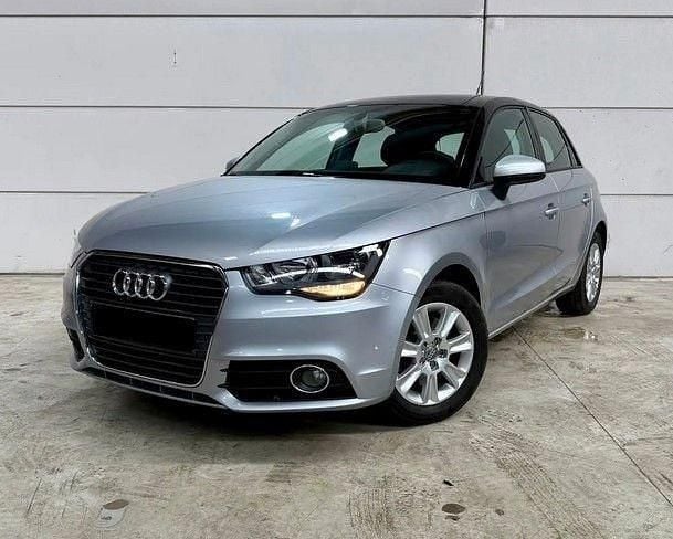 Silber Gebraucht 2014 Audi A1 Sportback Attraction Kleinwagen | 5.000 € (Superpreis) - Bild 1/4