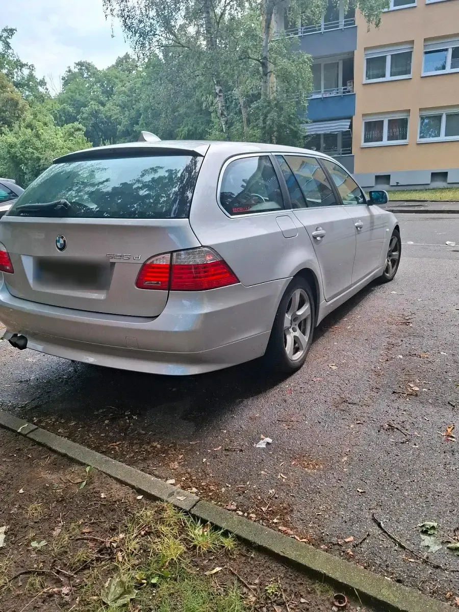 Gebraucht BMW 525 2007 Silber Kombi