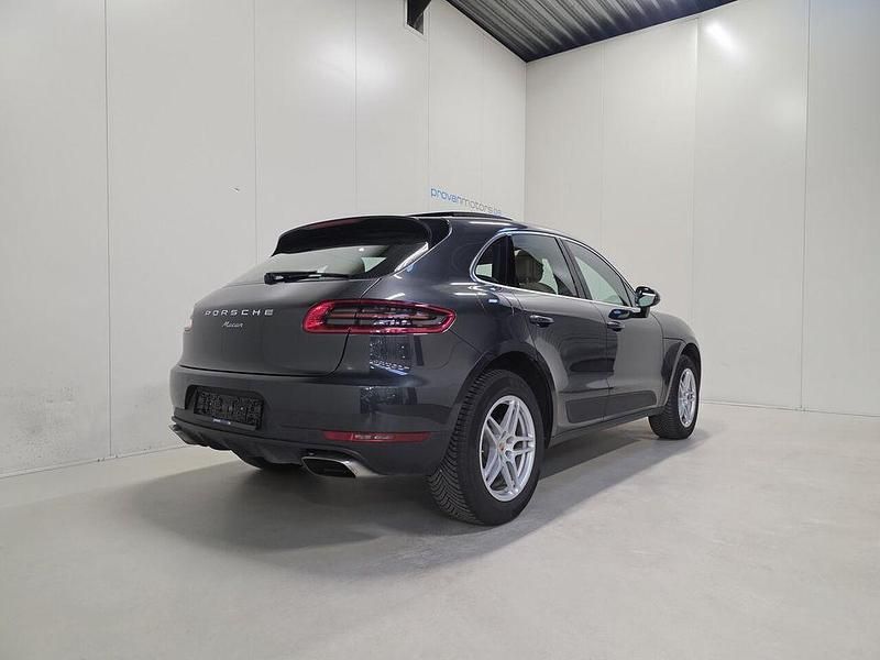 Gebraucht Porsche Macan 252 PS (185 kW) 2018 Grau SUV