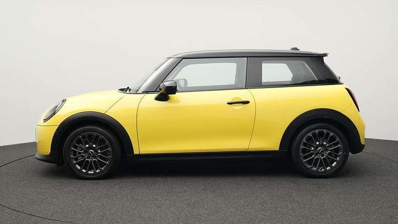 Gebraucht Mini Cooper S Classic 204 PS (150 kW) 2024 Gelb Kleinwagen