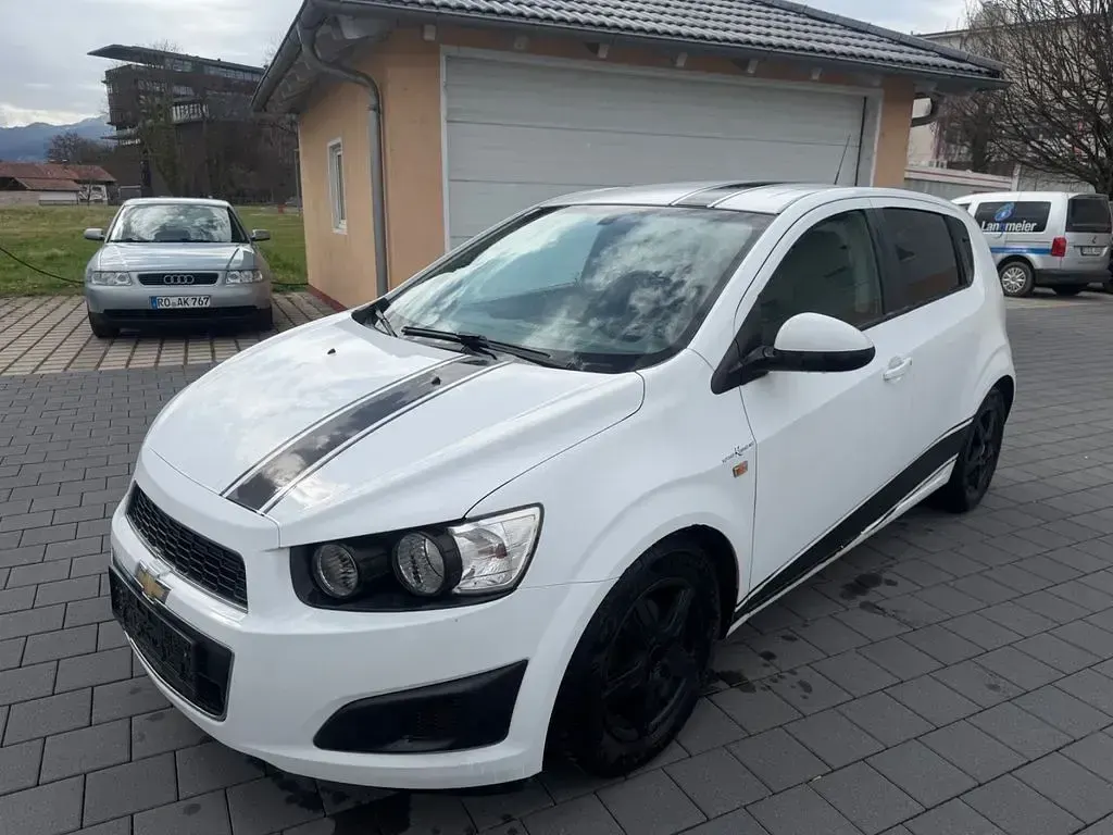 Gebraucht Chevrolet Aveo LT 86 PS (63 kW) 2012 Limousine