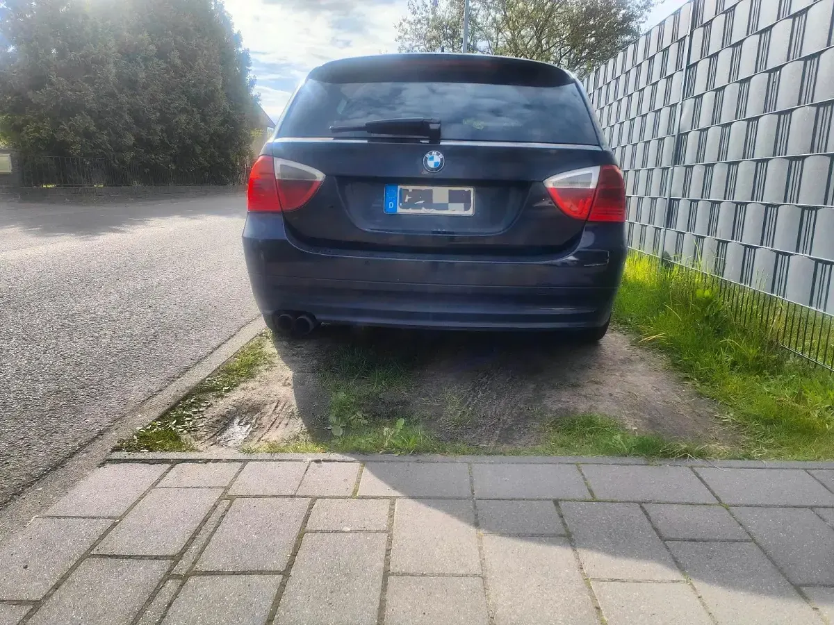 Używany BMW 330 231 KM (169 kW) 2007 Czarny Kombi