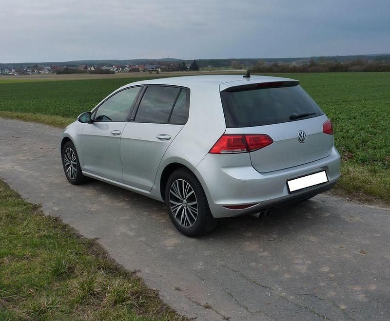 Gebraucht VW Golf VII Allstar 150 PS (110 kW) 2016 Silber Limousine
